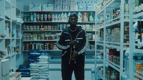 jordi et ninhio|NI : Ninho, le rappeur de tous les records, de retour avec un .